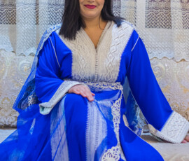 caftans maries caftan bleu royal mariee3
